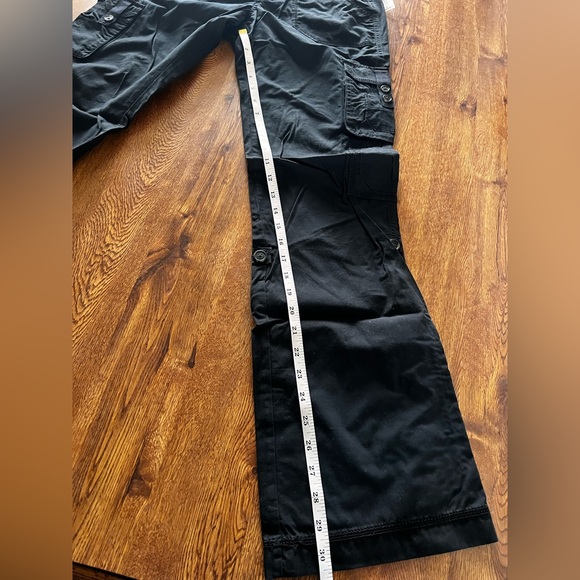 NWT Y2K Old Navy Low Rise Roll-Up Cargo Pants Size 2 - Picture 12 of 15